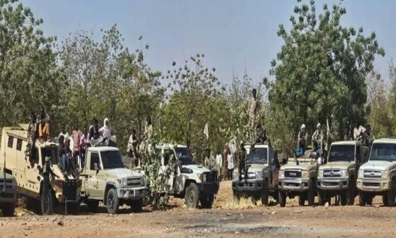 مستنفرون يقتحمون قسم شرطة أمبرو وينهبون مخازن السلاح