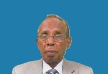 عثمان ميرغني يعلق بسؤال ساخرا من موقف البرهان تجاه وساطة الرباعية في السودان